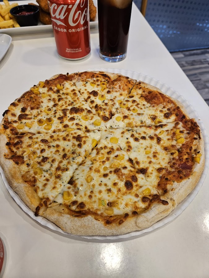 Alberto’s Pizza