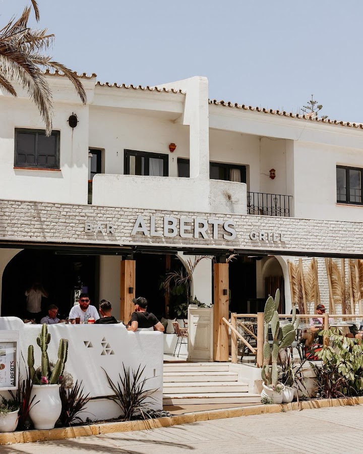 Alberts Bar&Grill