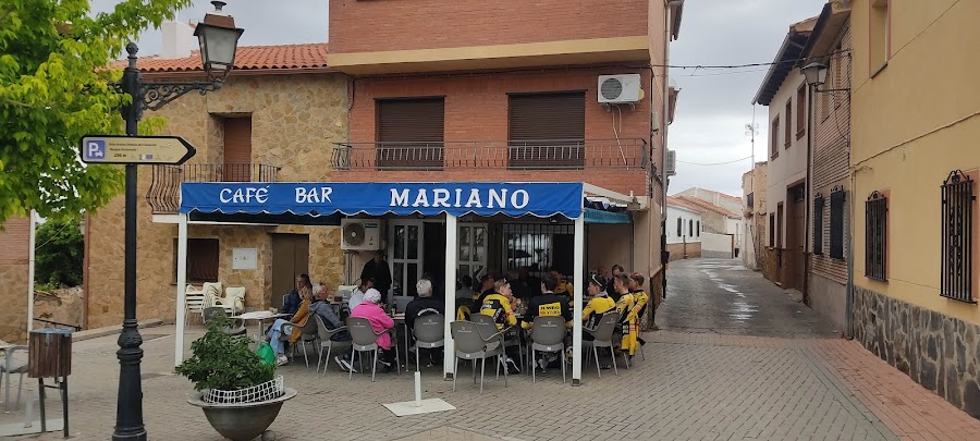 Restaurantes en Lugros provincia de Granada