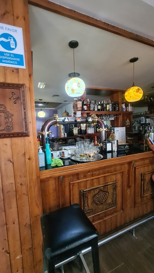 Café Bar DEJÀVÚ