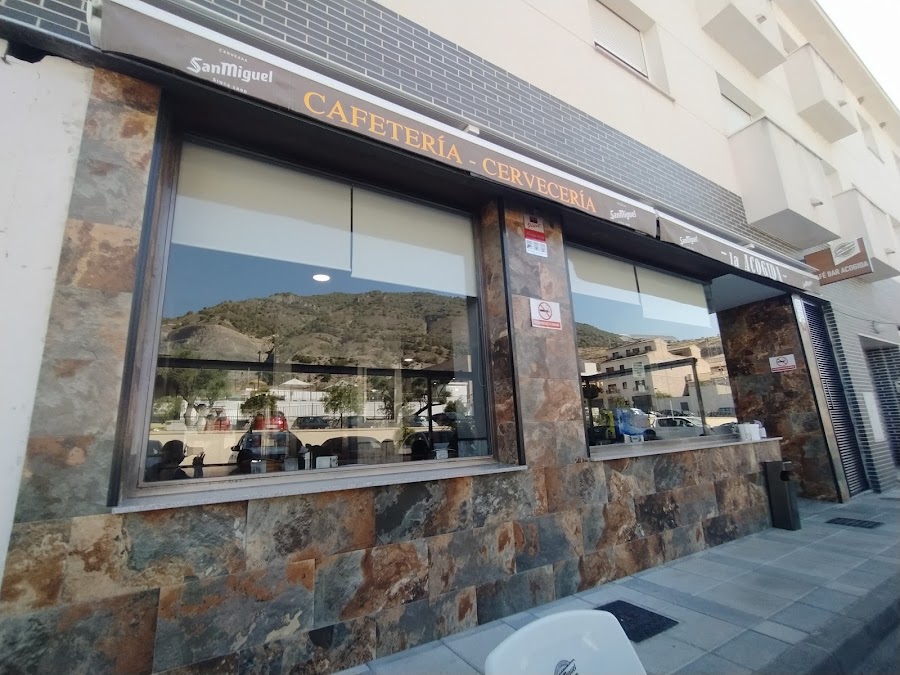 Café -bar La Acogida de Paco