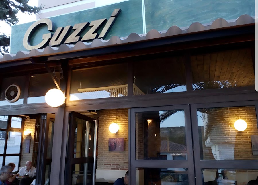 Pizzería Guzzi Cúllar