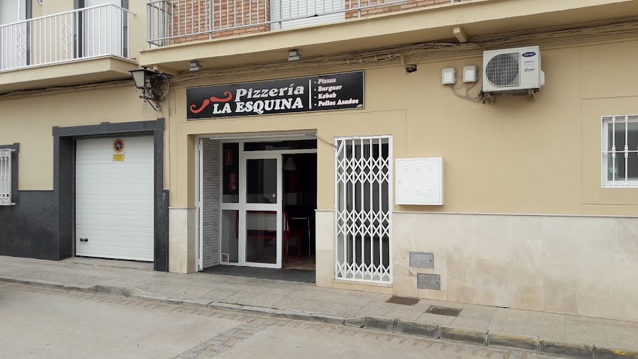 Pizzería La Esquina