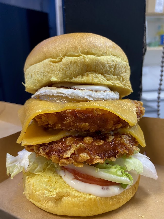 Zaki.Jr Burger ( Cerrado por vacaciones del 17 al 27 )