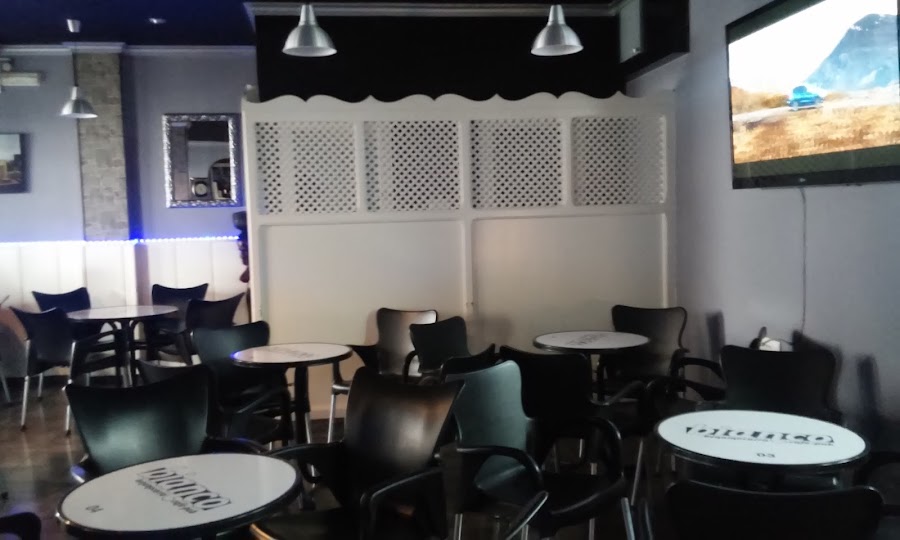 Disco Pub Bianco