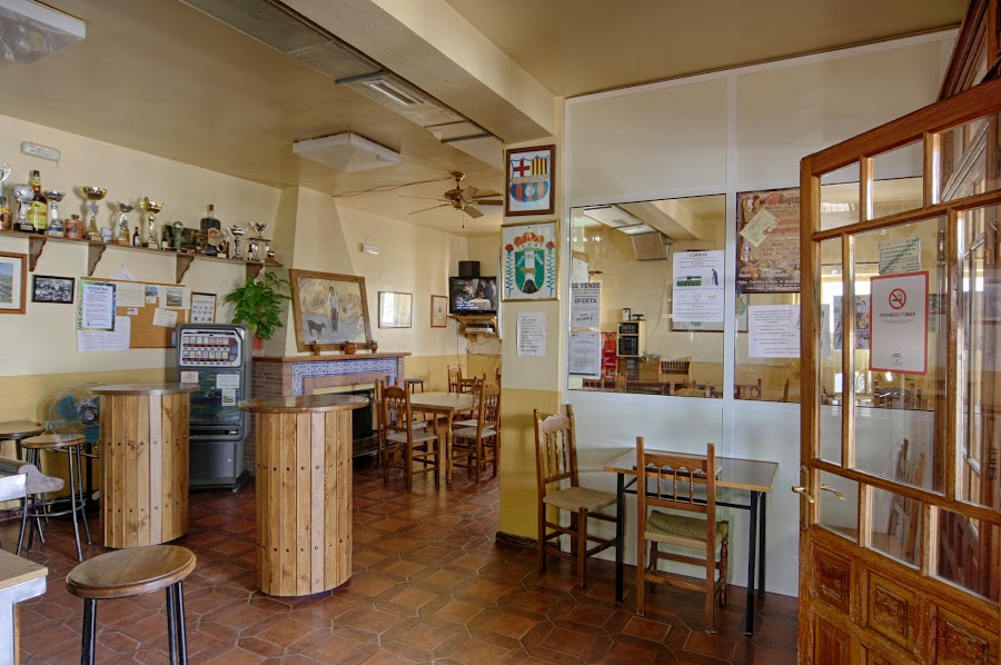 Hogar del Jubilado Cuevas del Becerro