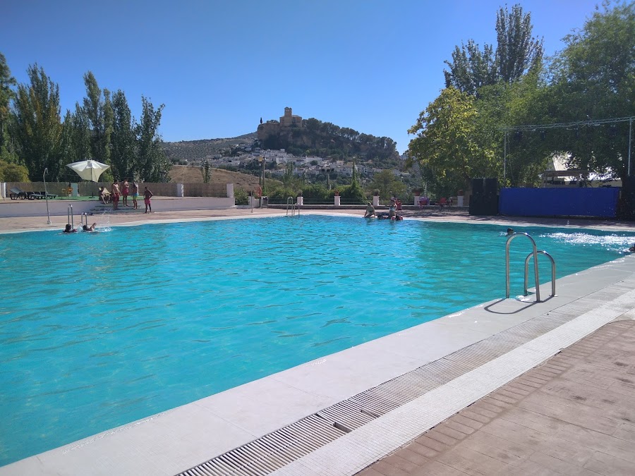 Piscina Municipal de Montefrío