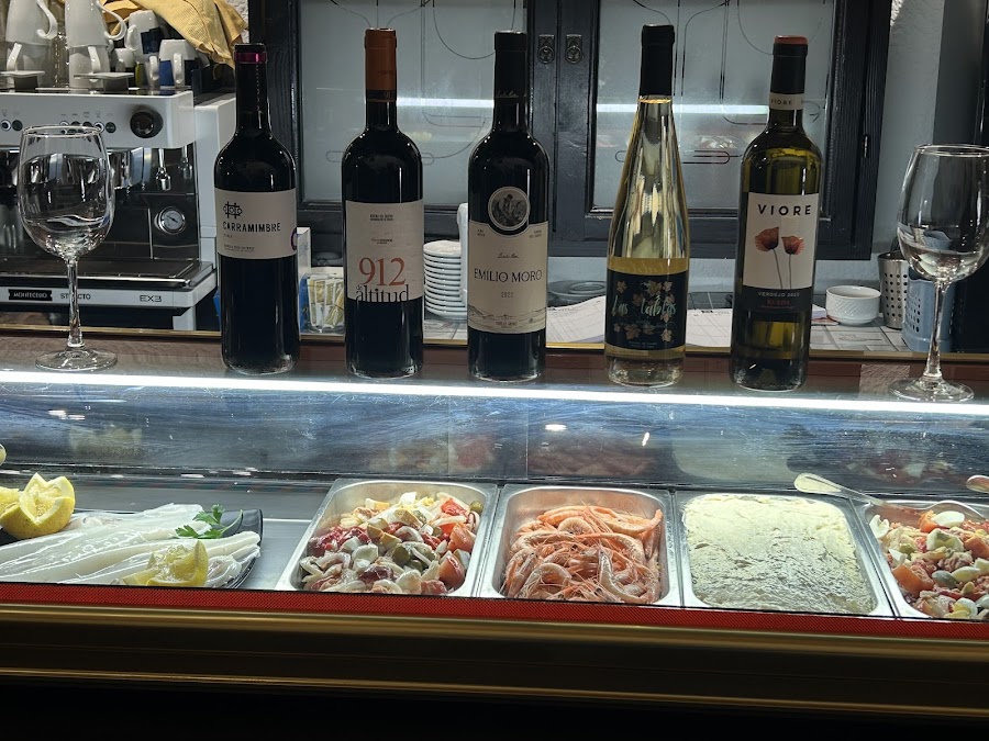 TABERNA PUERTA DE LA IGLESIA LO # F@SIL